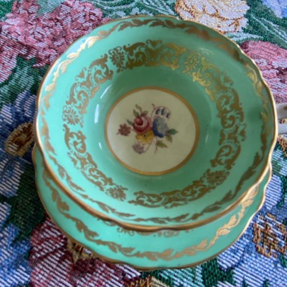 PARAGON by apptmt to the Queen & Queen Mary * GREEN & GOLD numbered CUP & SAUCER